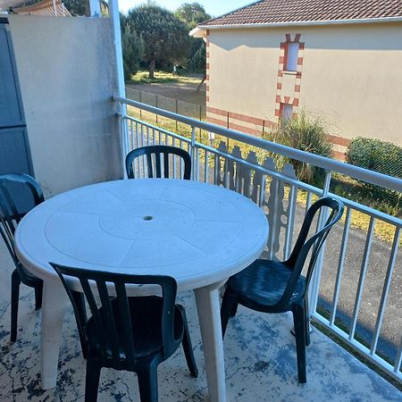 Appartement Le Verdon Sur Mer Exterior photo